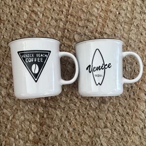 Venice Beach Coffee White Mugs Set XL size set of 2